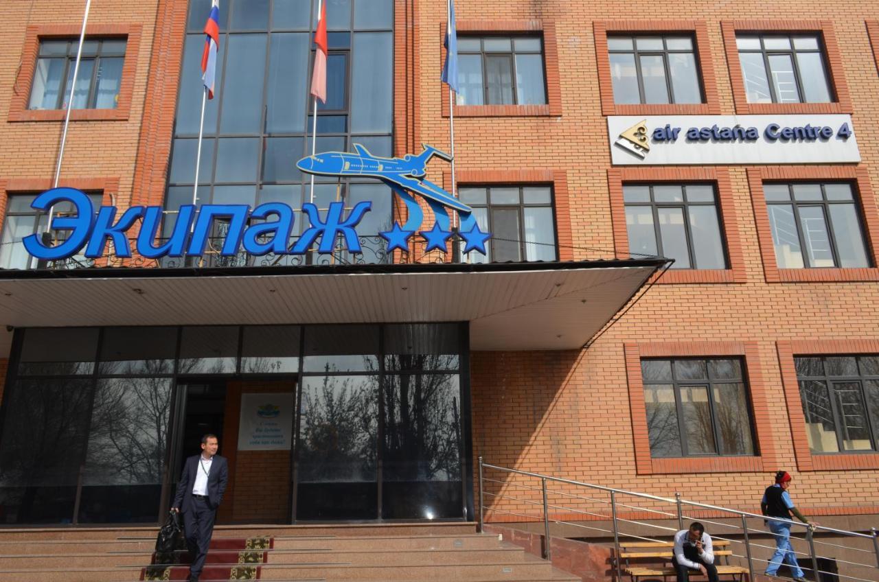 Экипаж Hotell Almaty Eksteriør bilde